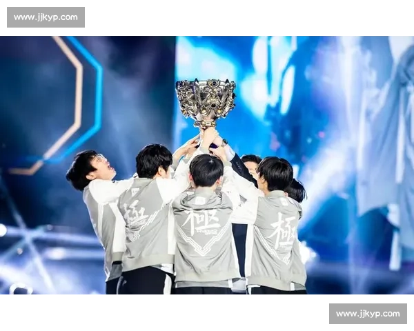 S8全球总决赛分组揭晓 八支强队厮杀激烈迎接新挑战